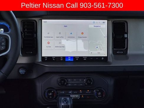 Used 2025 Ford Bronco Outer Banks AWD/4WD image 26