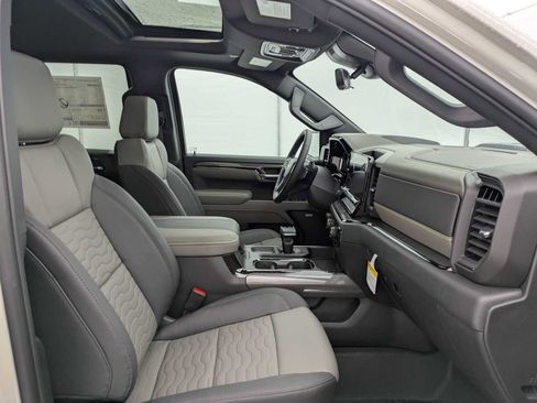 New 2026 Chevrolet Silverado 1500 ZR2 AWD/4WD image 25