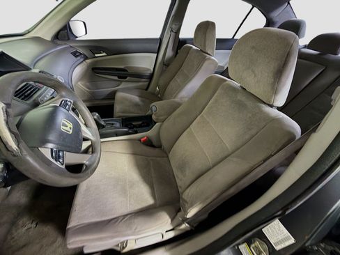 Used 2010 Honda Accord LX image 13