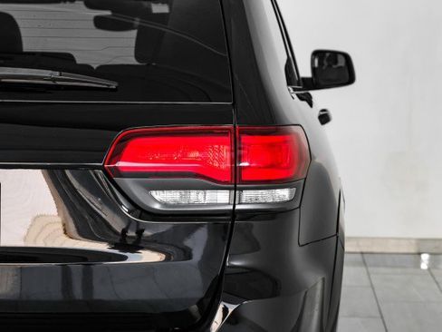 Used 2018 Jeep Grand Cherokee High Altitude image 46