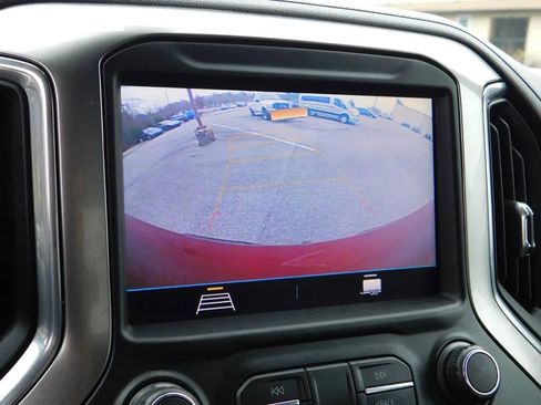 Used 2021 Chevrolet Silverado 1500 RST image 19