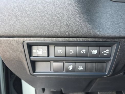 New 2026 Toyota Tundra Limited AWD/4WD image 18