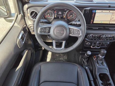 New 2026 Jeep Wrangler Sahara AWD/4WD image 6