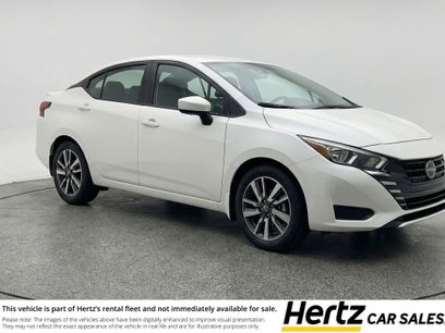 Used 2025 Nissan Versa SV w/ Trunk Package