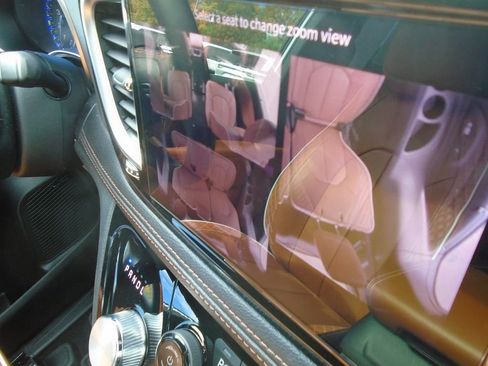 Certified 2024 Chrysler Pacifica Pinnacle image 33