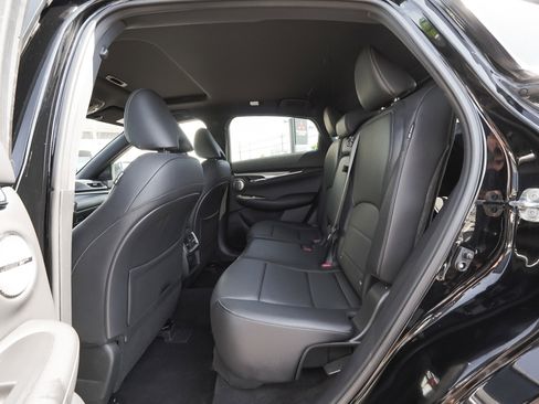 Used 2023 INFINITI QX55 Essential AWD/4WD image 36