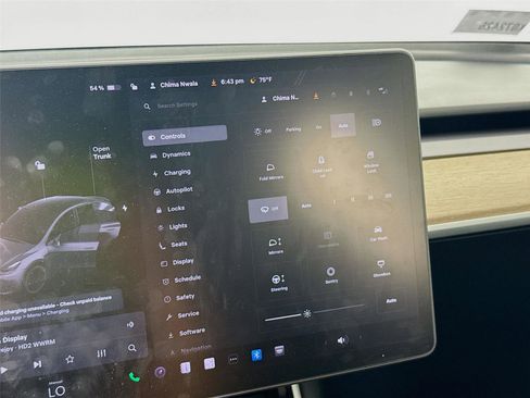 Used 2021 Tesla Model Y Performance image 9
