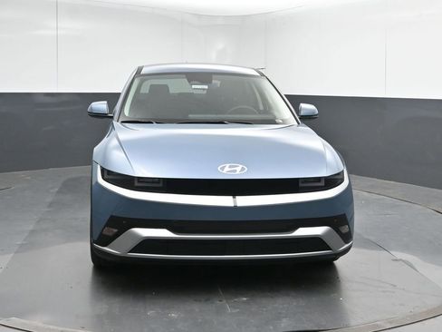 New 2026 Hyundai Ioniq 5 SE RWD image 8