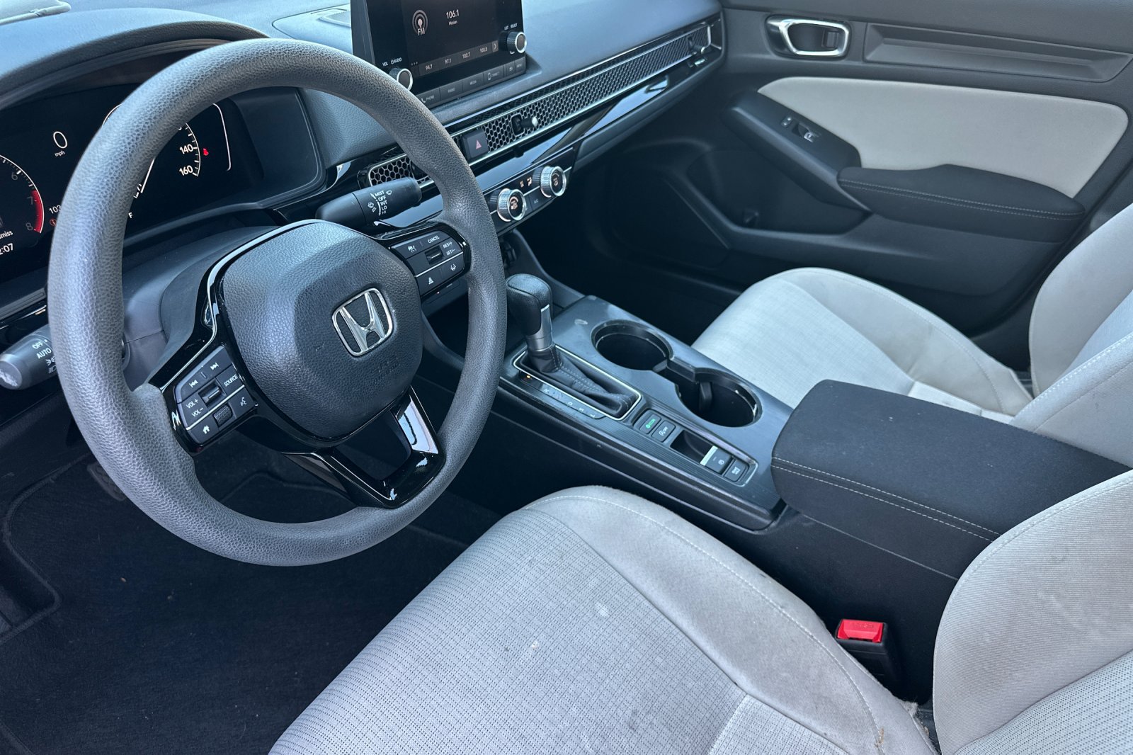 Used 2024 Honda Civic LX image 10