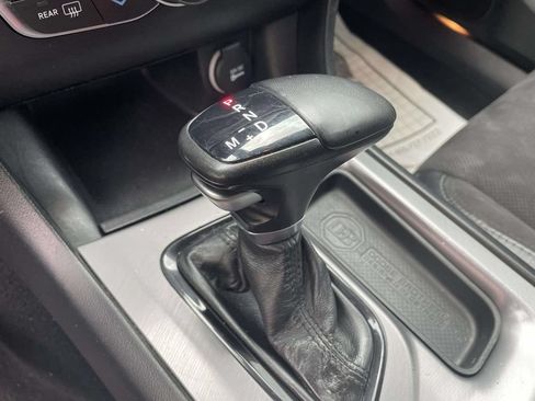 Used 2022 Dodge Charger R/T w/ Plus Group RWD image 26