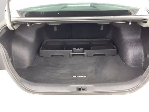 Used 2023 Nissan Altima 2.5 SL AWD/4WD image 19