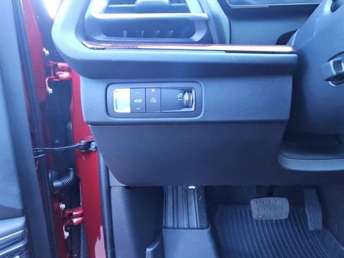 New 2026 Chevrolet Traverse RS w/ LPO, Floor Liner Package image 45