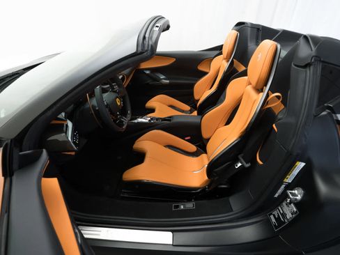 Certified 2024 Ferrari SF90 Spider image 9