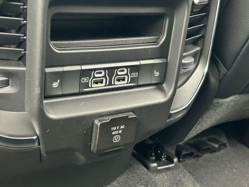 Used 2026 RAM 1500 Laramie w/ Night Edition image 38