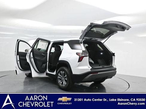 New 2026 Chevrolet Equinox LT w/ Safety and Technology Package image 32