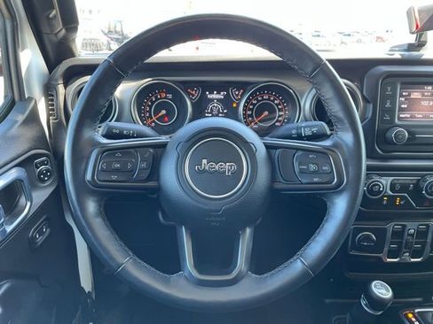 Used 2021 Jeep Gladiator Sport AWD/4WD image 14