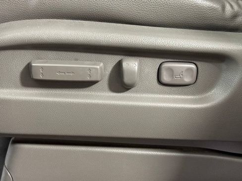 Used 2016 Honda Odyssey Touring image 12