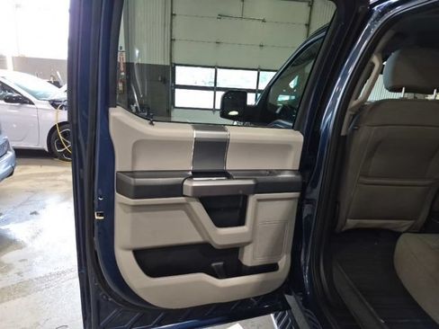 Used 2019 Ford F150 XLT w/ Equipment Group 302A Luxury AWD/4WD image 17
