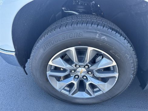 New 2026 Chevrolet Silverado 1500 LT w/ All Star Edition Plus image 16