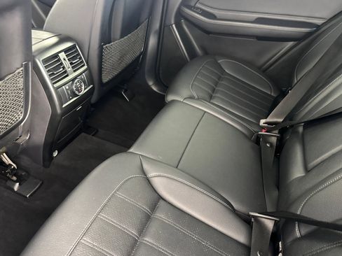 Certified 2017 Mercedes-Benz GLE 350 4MATIC image 26