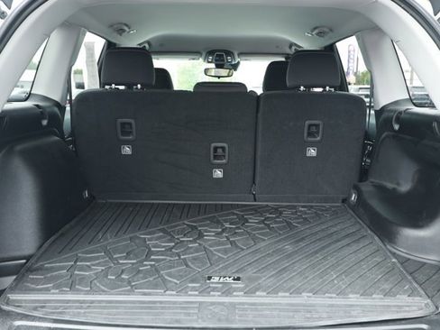 Certified 2023 Jeep Grand Cherokee Laredo RWD image 10