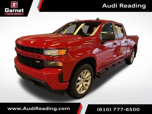Used 2021 Chevrolet Silverado 1500 Custom image 1
