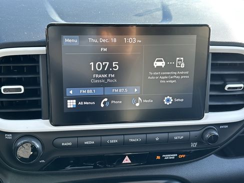 New 2026 Hyundai Venue SEL image 24