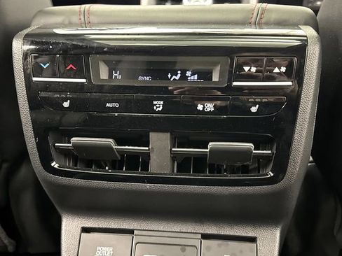 Used 2023 Acura MDX Type S image 35