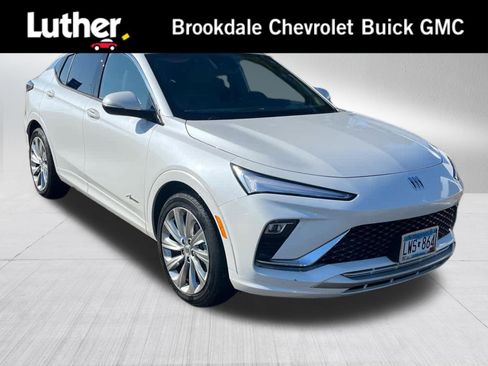 Used 2024 Buick Envista Avenir image 1