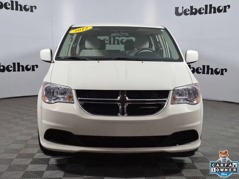 Used 2012 Dodge Grand Caravan SE FWD image 2