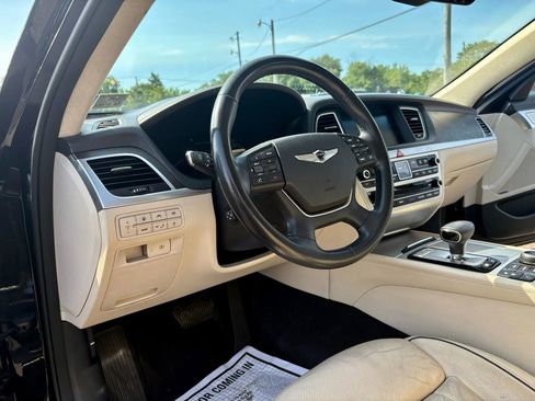 Used 2018 Genesis G80 5.0 Ultimate image 16