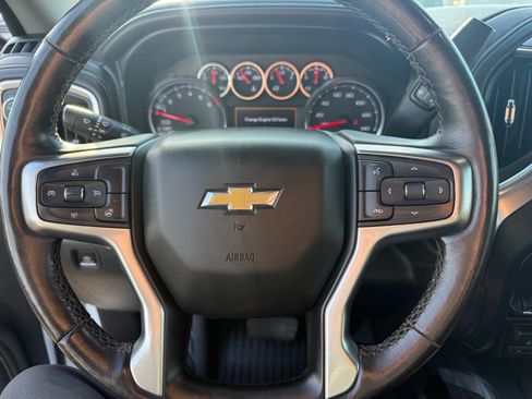 Used 2021 Chevrolet Silverado 1500 LTZ image 18
