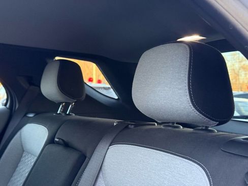 Used 2022 Chevrolet Equinox LT image 25