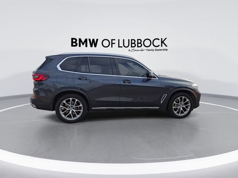 Used 2022 BMW X5 xDrive40i w/ Premium Package AWD/4WD image 9