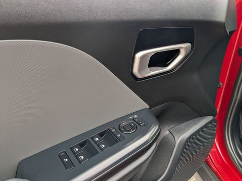 Used 2025 Kia K4 LXS image 14