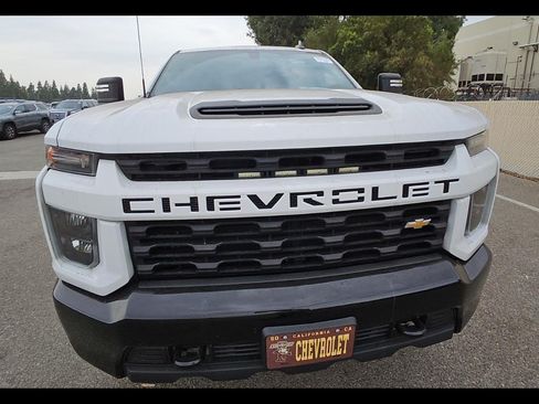 Used 2022 Chevrolet Silverado 2500 Custom w/ Custom Value Package RWD image 15