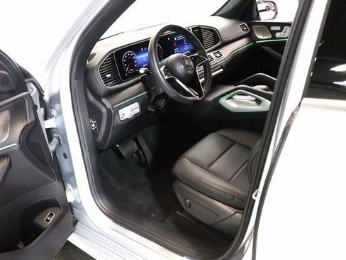 Used 2024 Mercedes-Benz GLE 450 4MATIC w/ AMG Line Exterior image 22