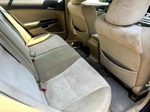 Used 2010 Honda Accord LX-P image 34