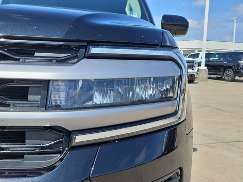 Used 2022 Ford Expedition XLT image 10