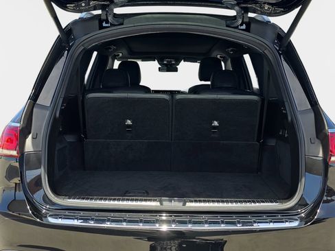 Used 2022 Mercedes-Benz GLS 450 4MATIC image 18
