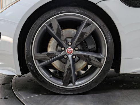 Used 2016 Jaguar F-TYPE S image 12