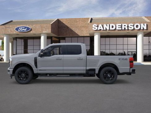New 2025 Ford F250 XLT w/ Black Appearance Package image 4