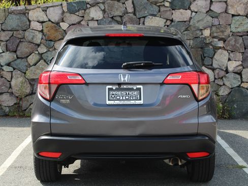 Used 2016 Honda HR-V EX image 8