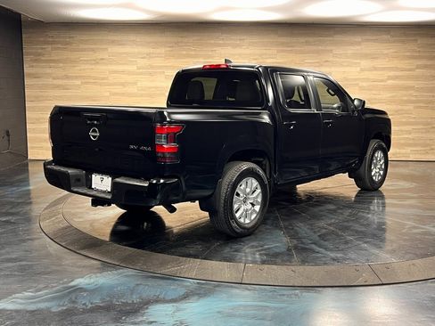 Used 2023 Nissan Frontier SV w/ Technology Package image 8