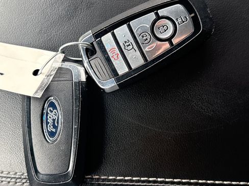 Used 2023 Ford Explorer XLT w/ Equipment Group 202A image 44