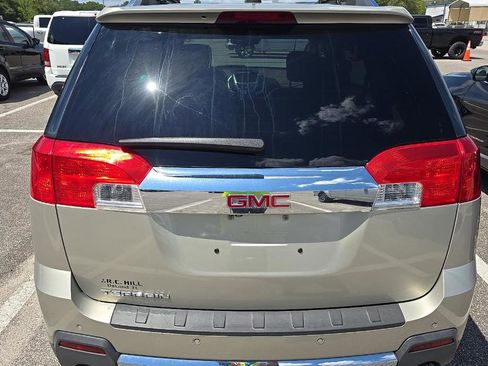 Used 2015 GMC Terrain SLT FWD image 5