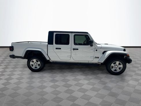 Used 2023 Jeep Gladiator Sport AWD/4WD image 5
