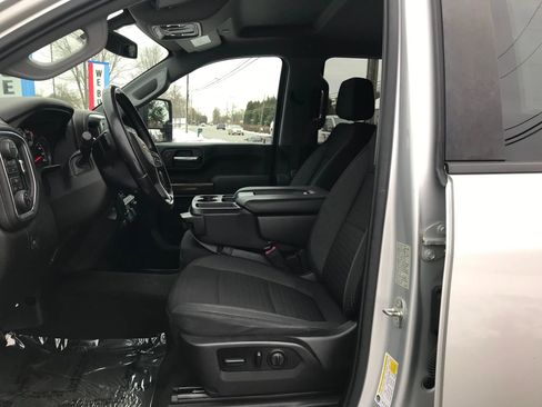 Used 2020 Chevrolet Silverado 2500 LT w/ Fleet Comfort Package image 2