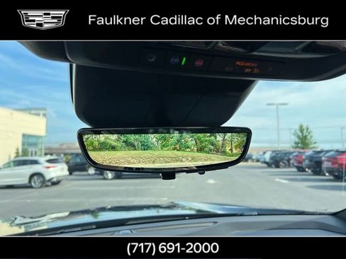 Certified 2026 Cadillac Escalade ESV Platinum Sport w/ LPO, ONYX Package AWD/4WD image 35
