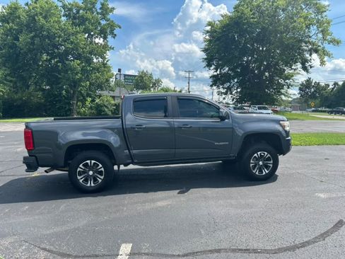 Used 2017 Chevrolet Colorado Z71 AWD/4WD image 4